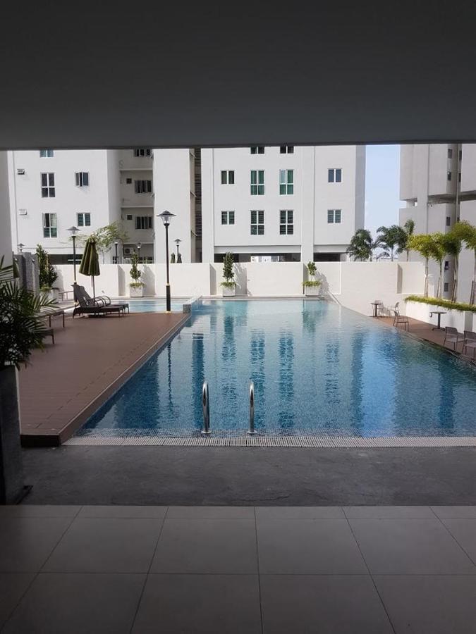 Straits Garden Suites By Yen'S Sojourn George Town Exteriér fotografie
